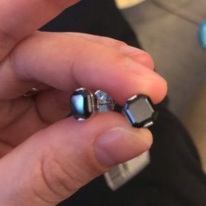 NWT Henri bendel asscher cut black/silver studs